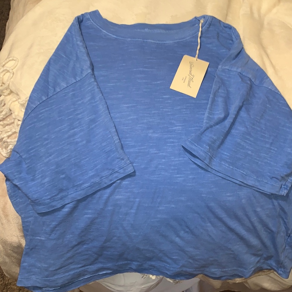 BLUE TARGET TEE NWT